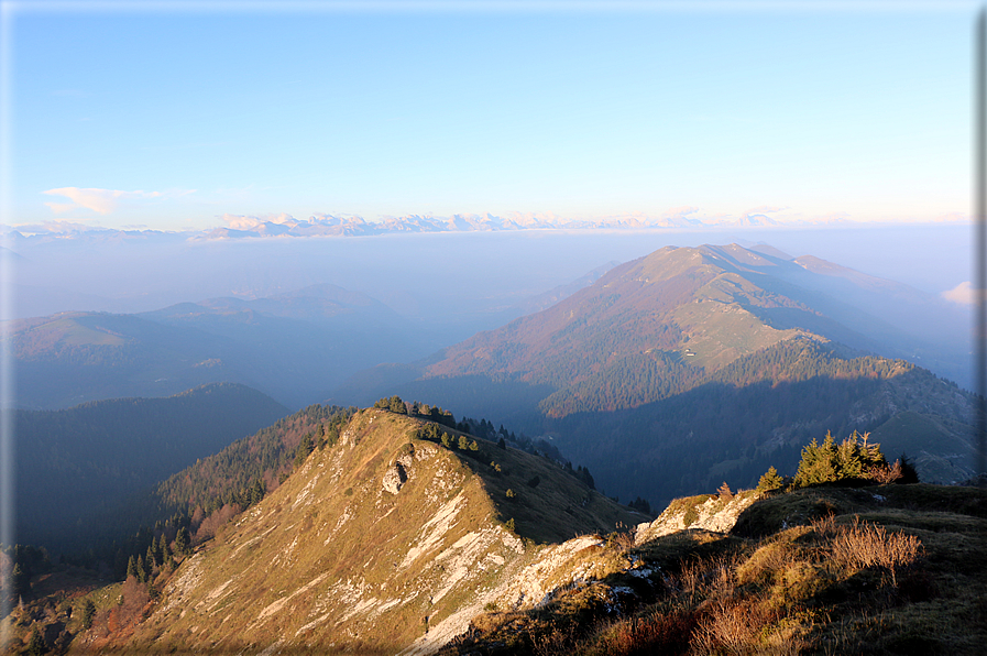 foto Cima Grappa in Autunno